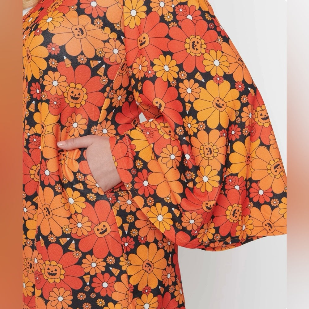 NWOT- Unique Vintage Smak Parlour Pumpkin Mod Floral
Downtown Scene Mini Dress