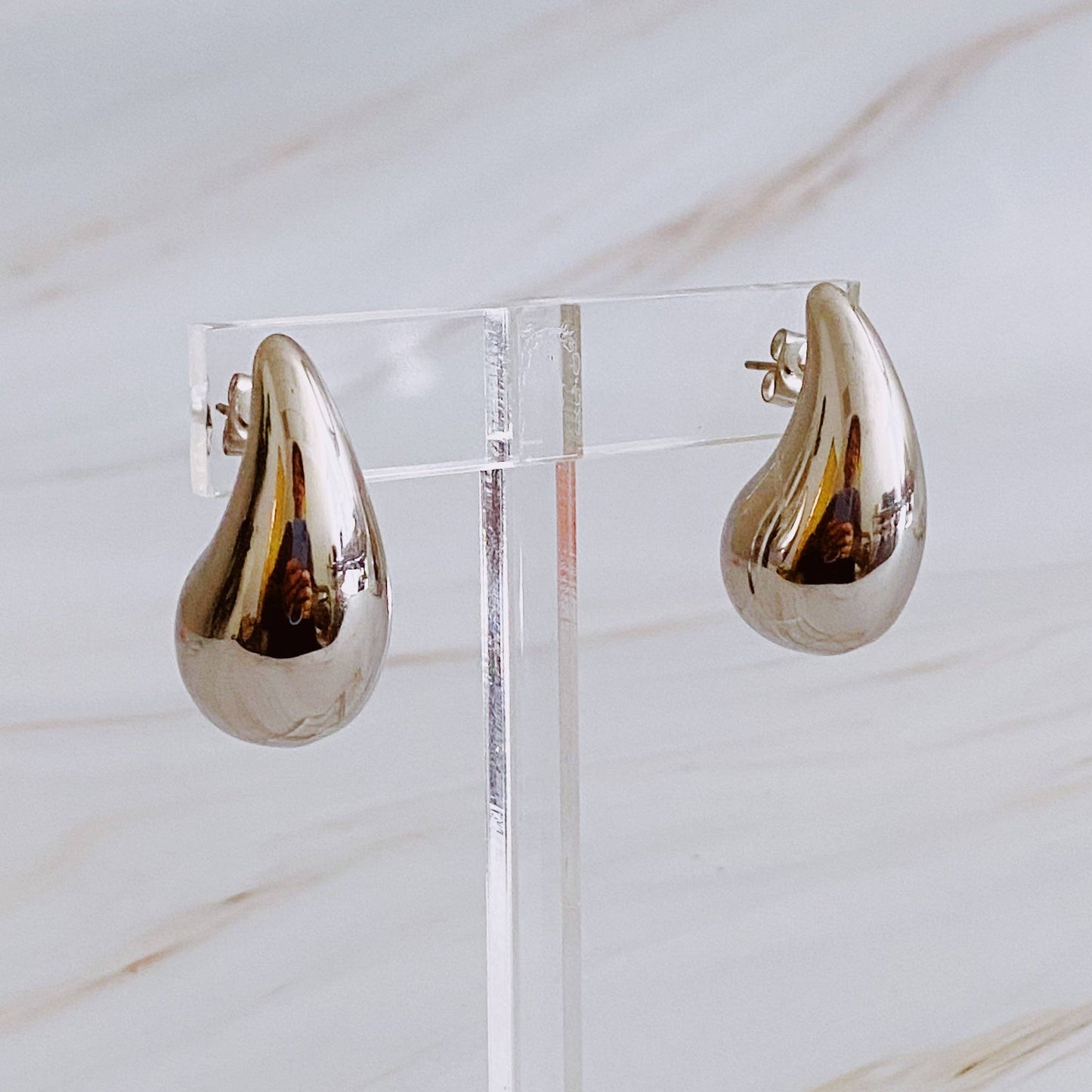 Ellison+Young - Statement Hollow Teardrop Stud Earrings: Gold