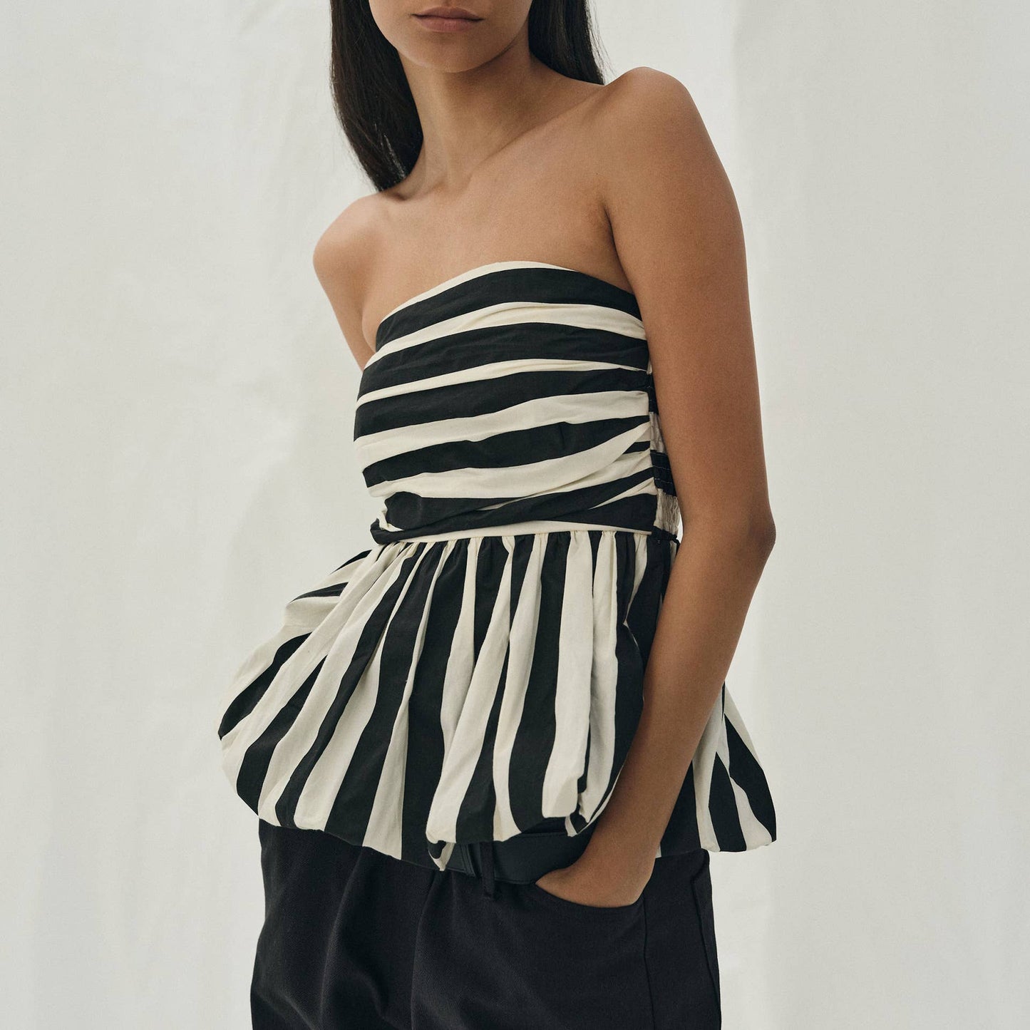 Rosa Clothing - Classic striped Bubble tube top: Black / M