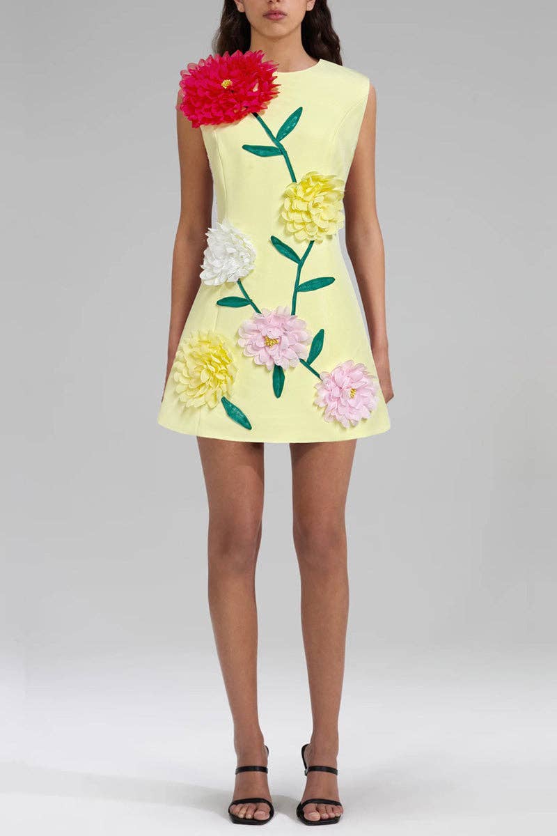 Mccolin - Floral Appliqué Vacation Dress: YELLOW / M