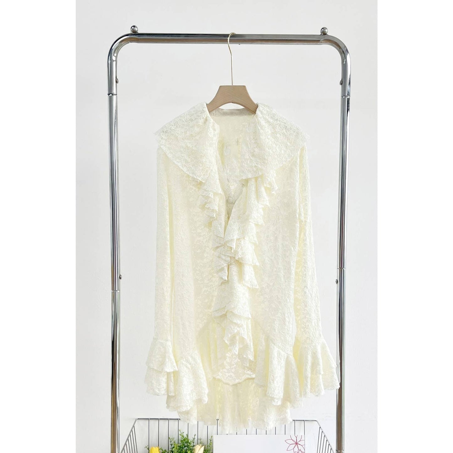XHHH Inc - Ruffle Lace Flare Sleeve Blouse: BEIGE / M