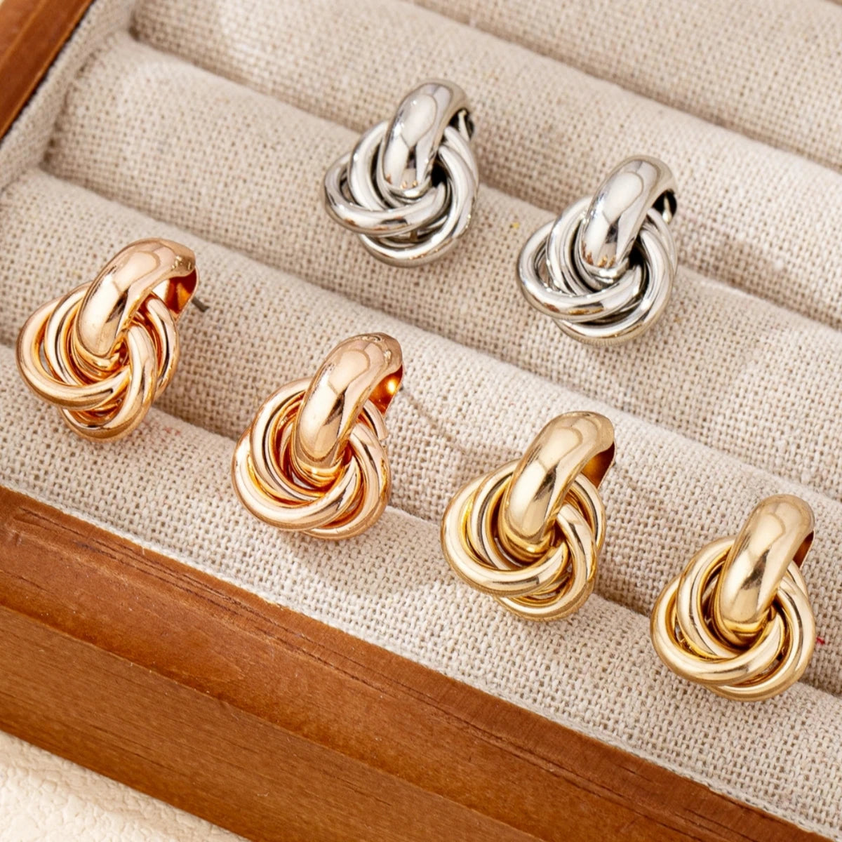 Gold SIlver Color Knot Hoop Earring For Women Shiny Plating Trendy Earring Stud Cute Daily Wear Jewelry