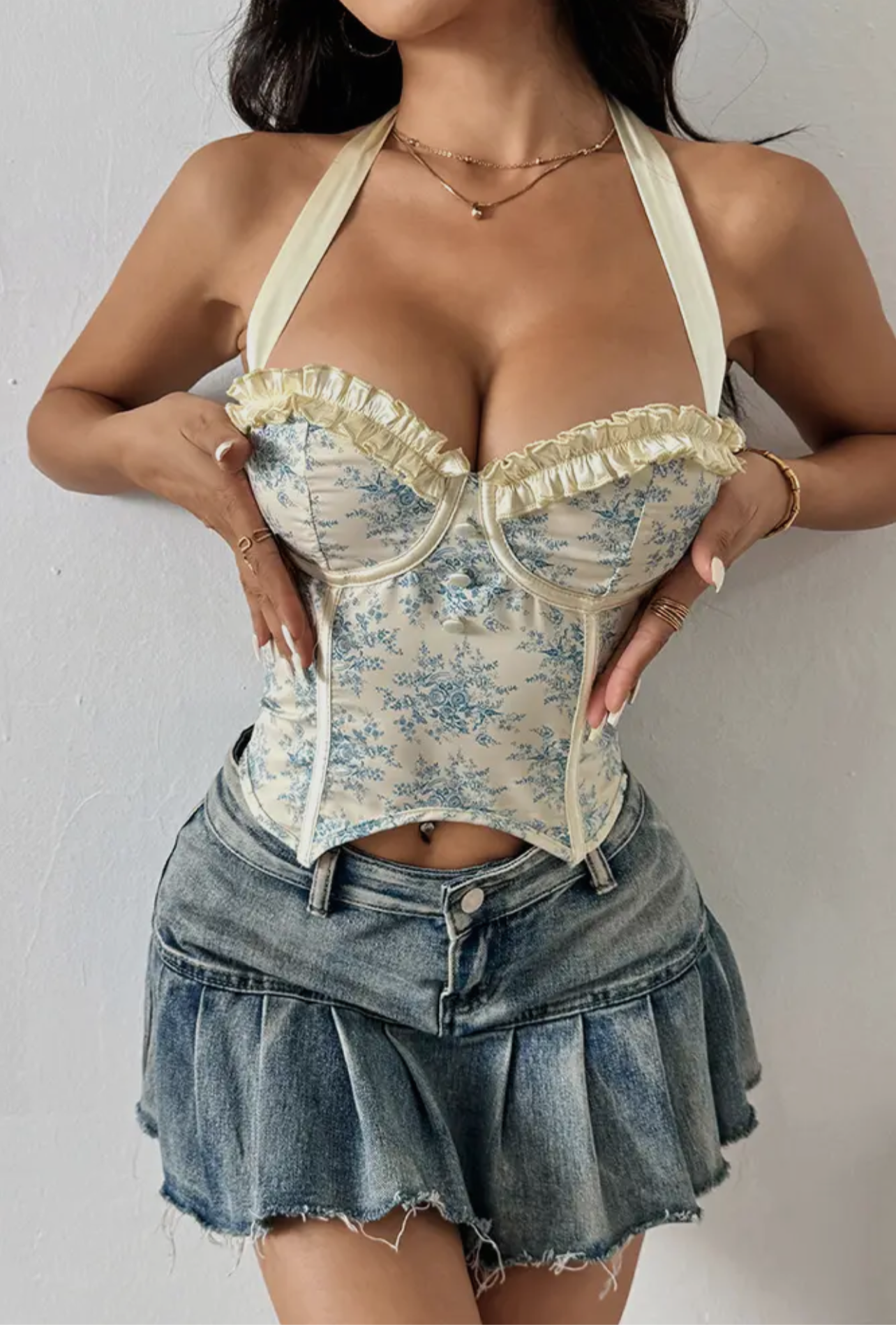 Low Cut Ruffle Edge Print Backless
Halter Corset Top