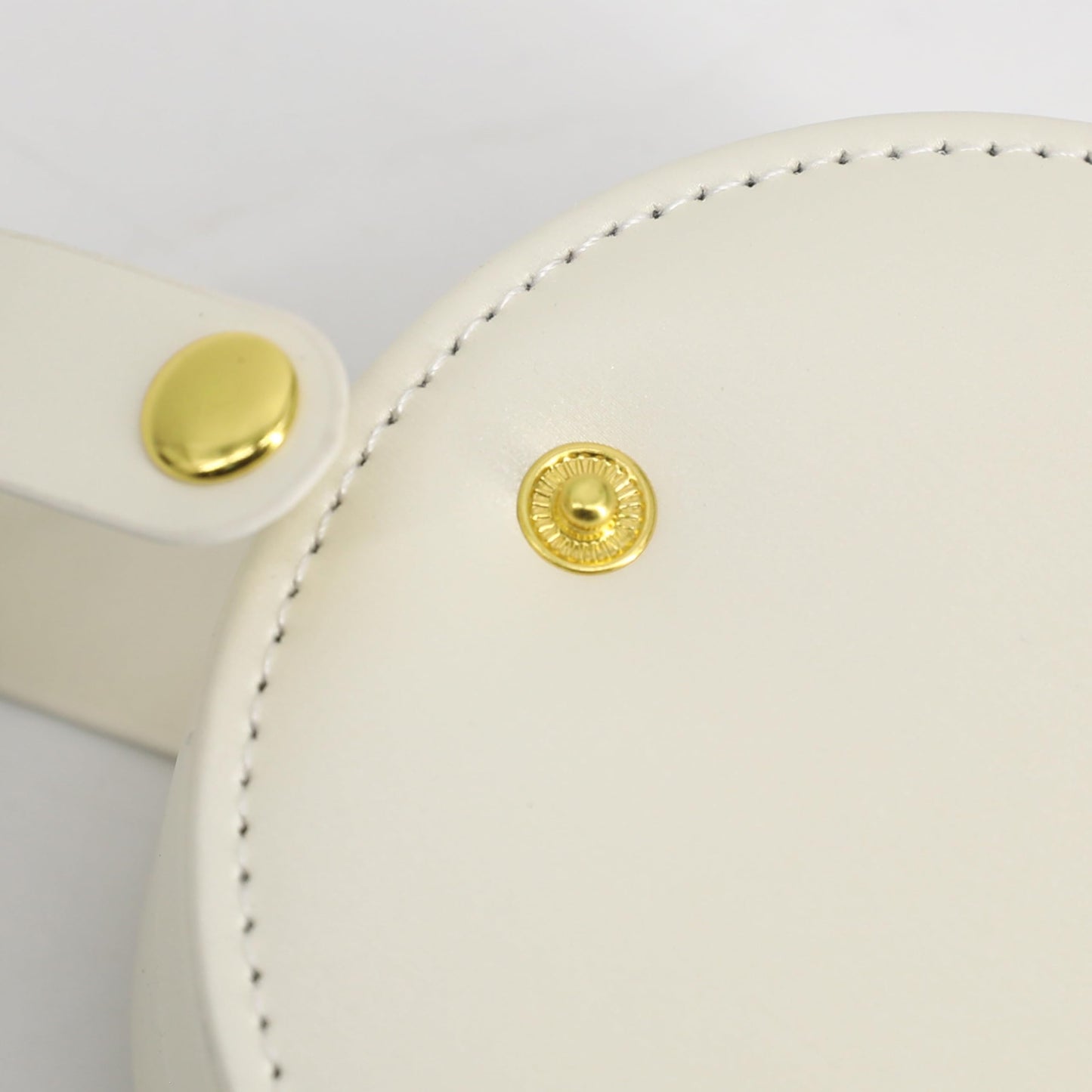 COLLECTIVE HOME - Travel Jewelry Case, Elegant Half-Moon Design with Gold Monogram, Detachable Handle, Personalized Accessory Organizer, Gift for Fashion-Forward Women and Teens (s)