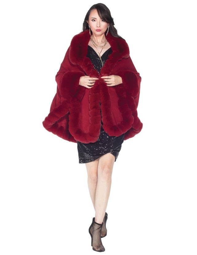 Aris A - Elegant Fur Cape: Black / One Size