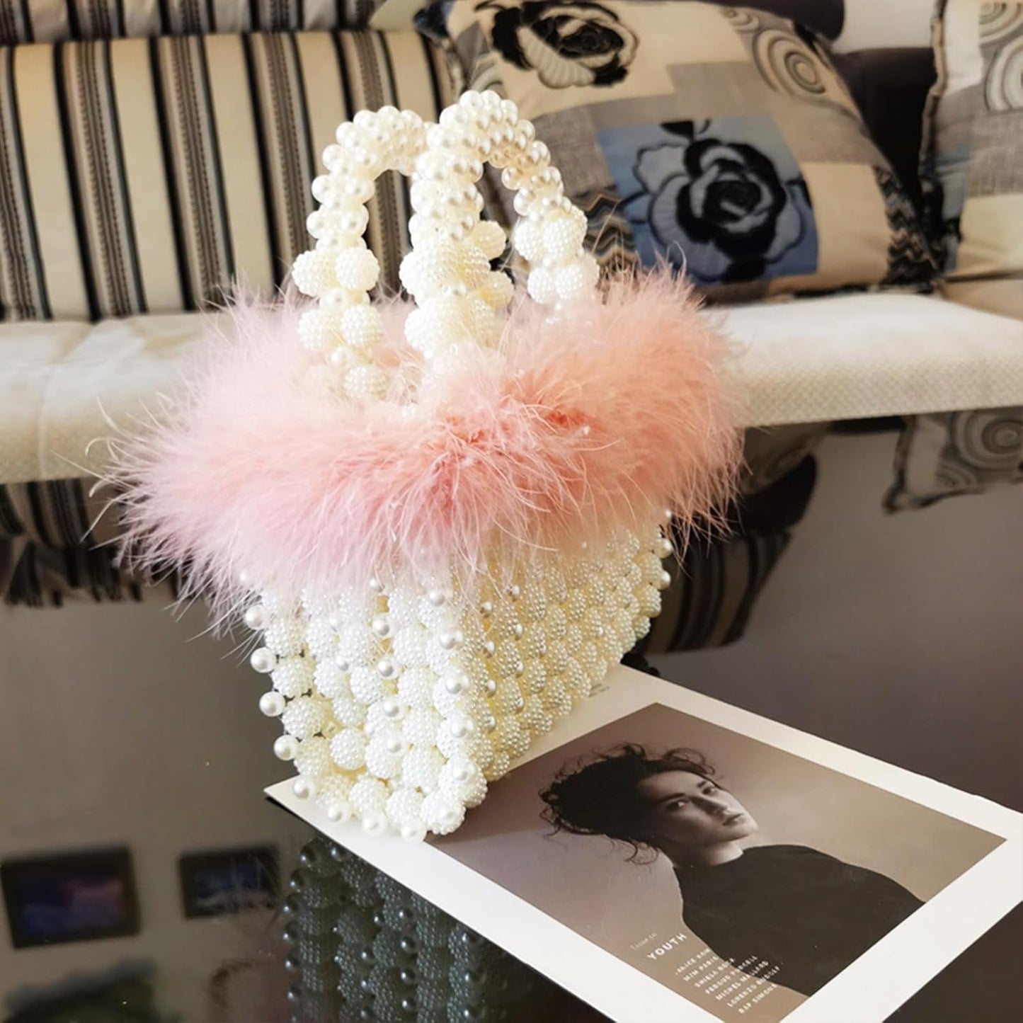 Women Pearl Purse,Evening Bags, Artificial Pearl Clutch, Square Pink Feather Handbags, White Purse for Party Wedding Travel