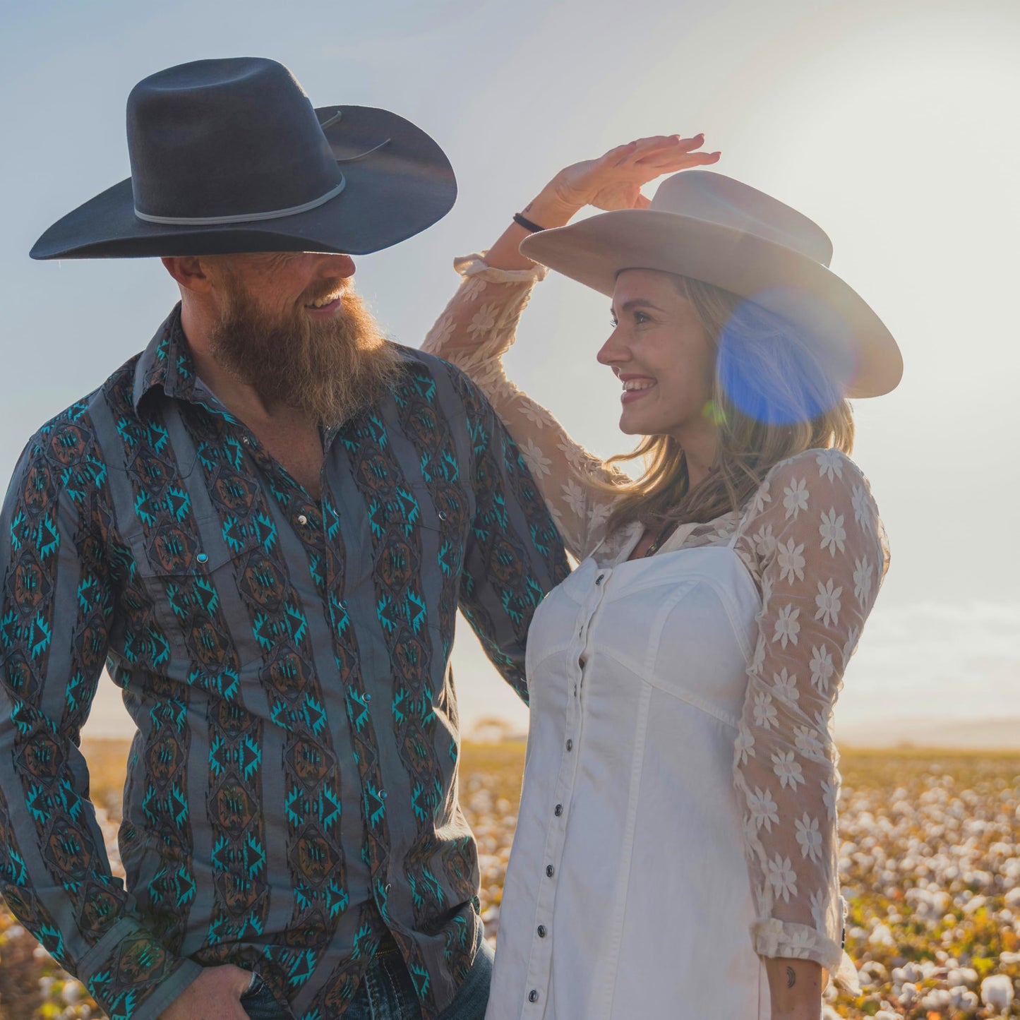 Women Rhinestone Cowboy Hat Wide Brim Felt Cowgirl Hats Shiny Party Wedding Hat