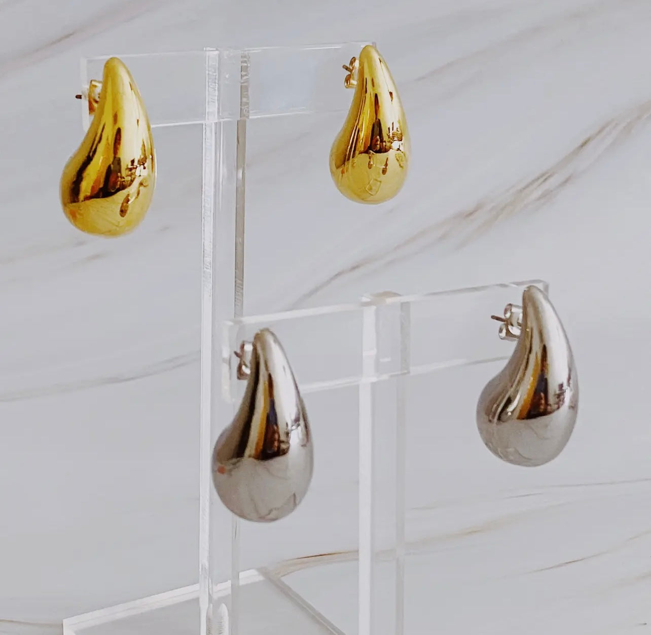 Statement Hollow Teardrop
Stud Earrings