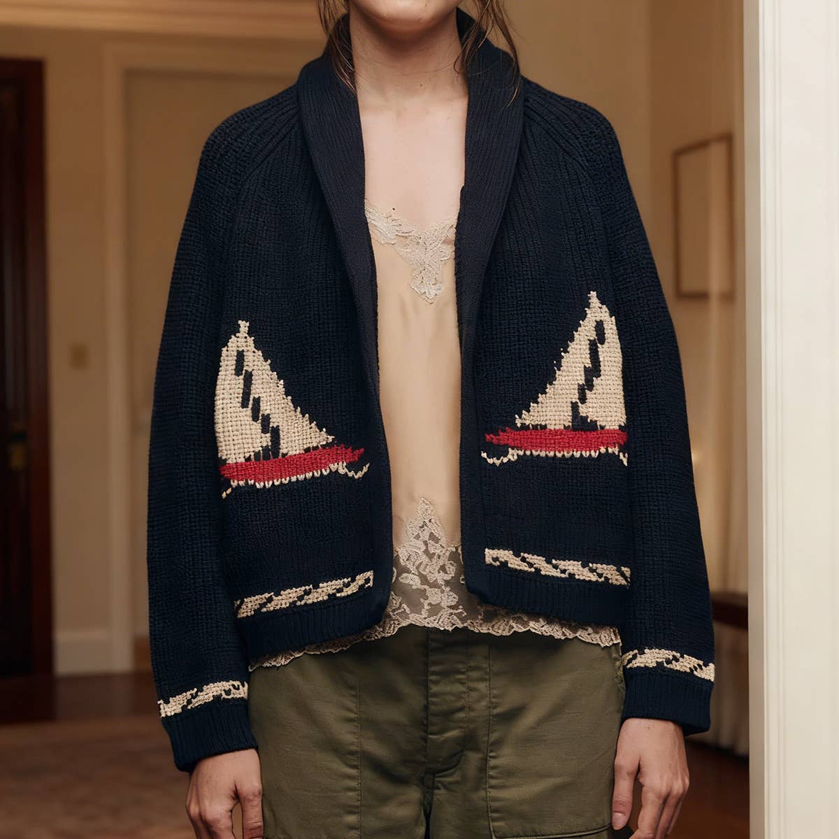Lily Clothing - Fashionable retro art lapel knitted cardigan: NAVY / (M) 1