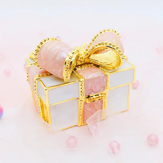High-grade exquisite gift ornaments. Enamel jewelry box. Bow alloy crafts. Ring box Necklace storage box. Makeup desk storage