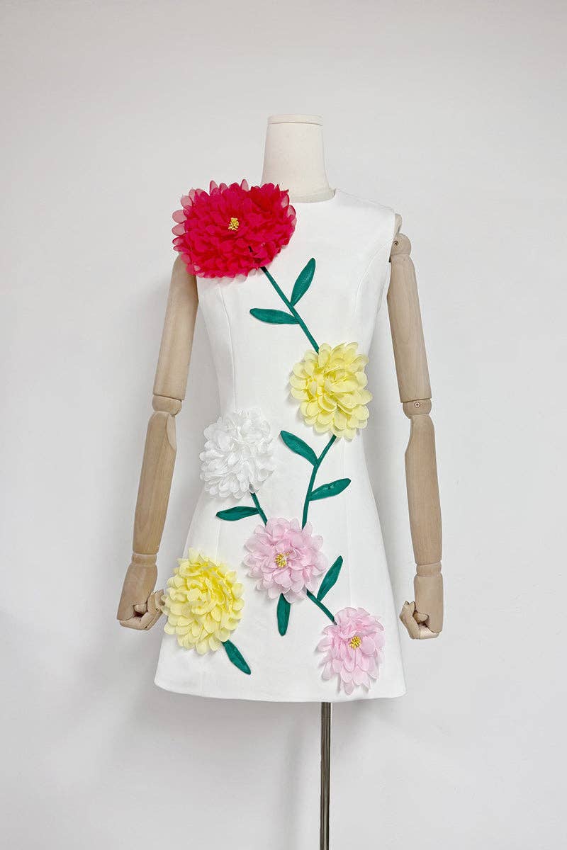 Mccolin - Floral Appliqué Vacation Dress: YELLOW / M