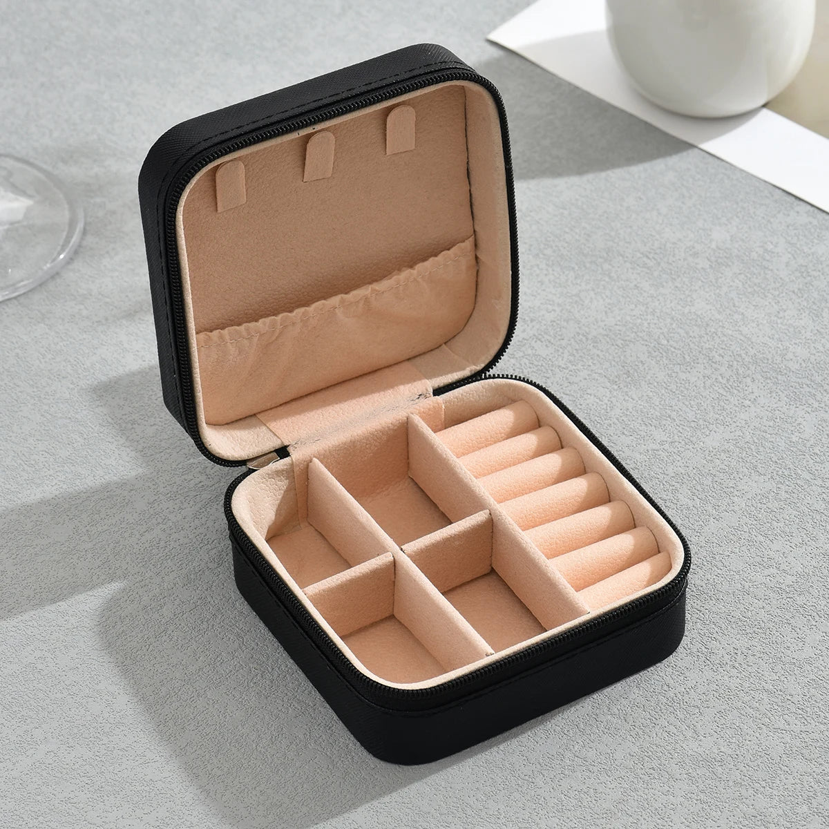 Portable Travel Mini Jewelry Box Leather Jewelery Ring Organizer Case Storage Gift Box Girls Women