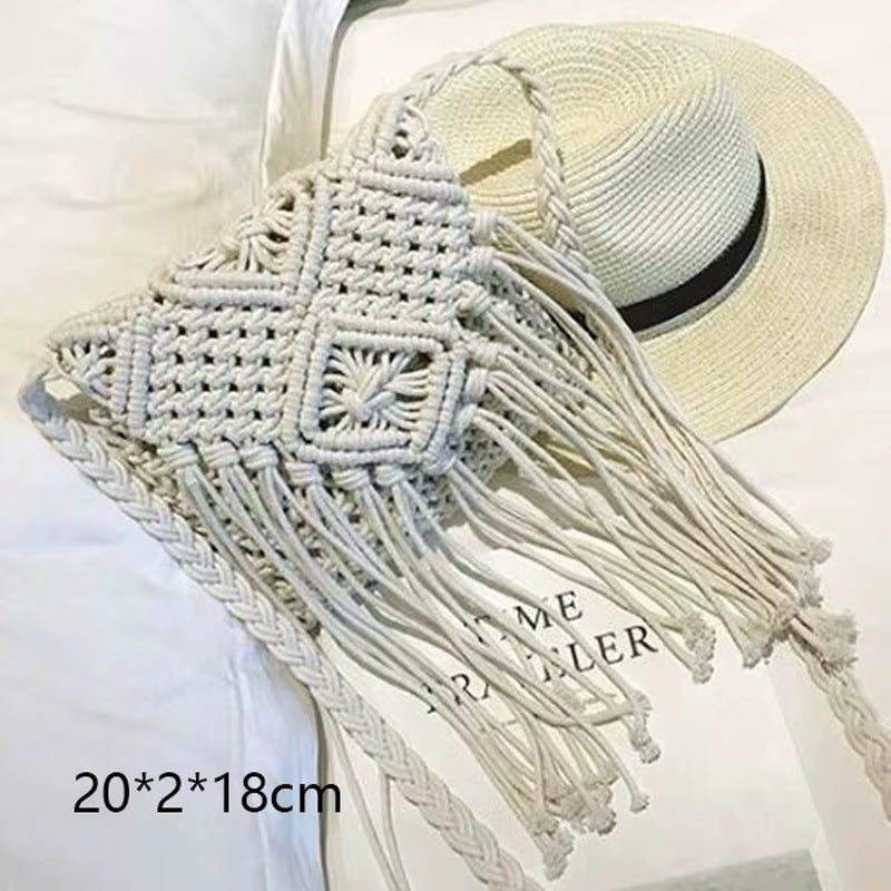Woven Rattan Bag round Straw Shoulder Bag Small Beach Handbags Women Summer Hollow Handmade Messenger Crossbody Bags