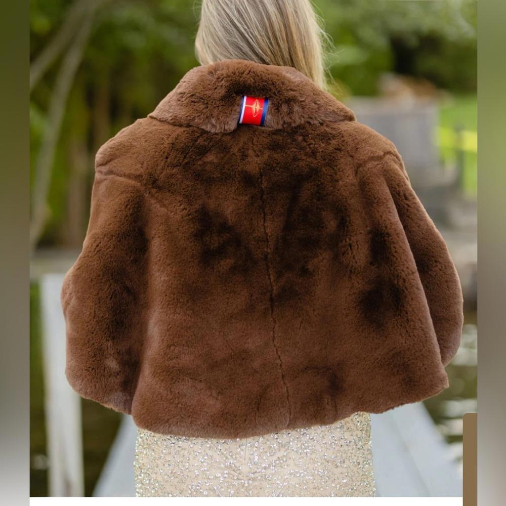 Luxurious Brown Faux Fur Shawl Wrap