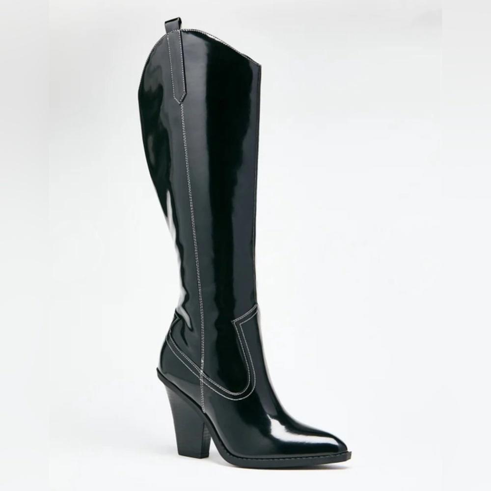 Chic Black Heeled Knee-High Boots