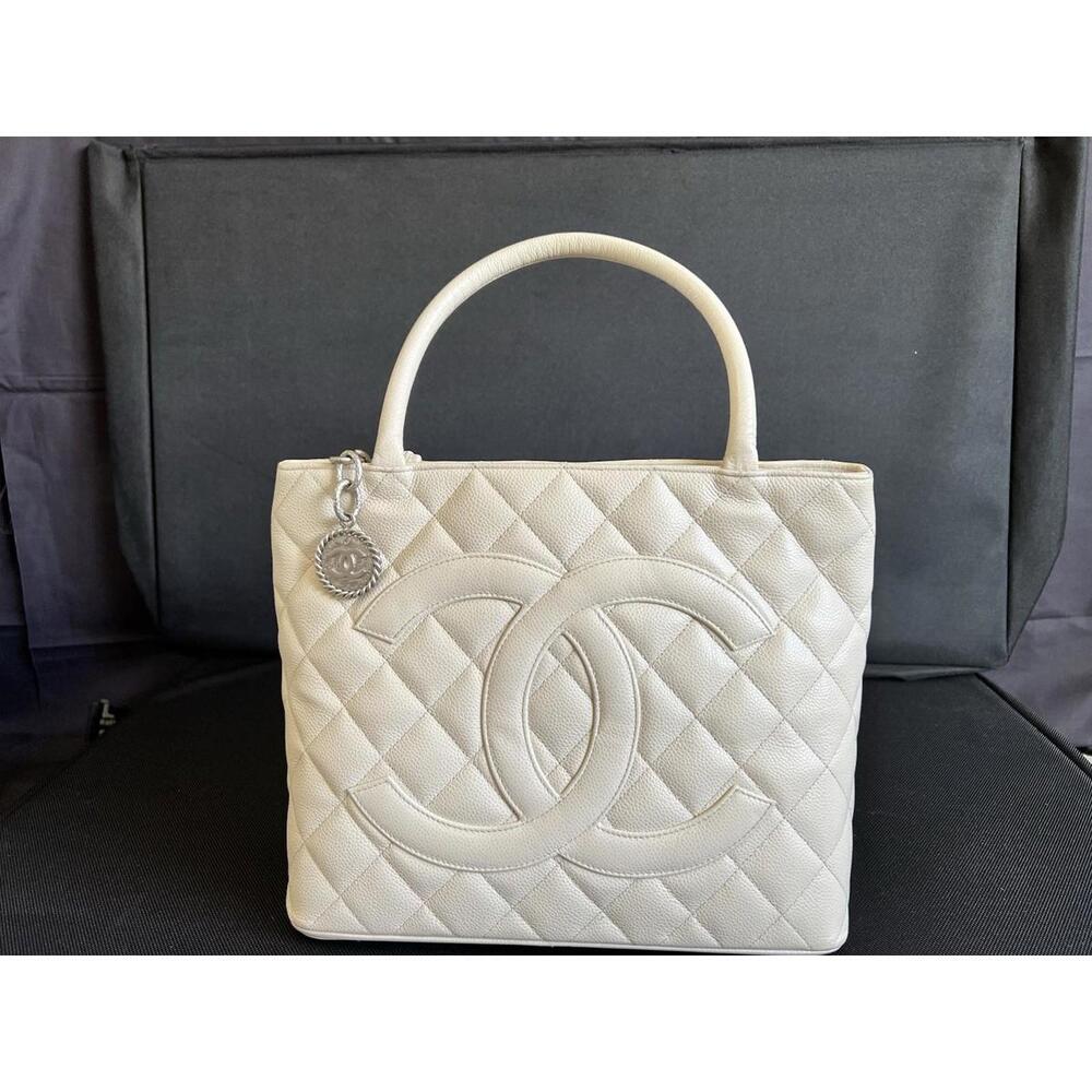 CHANEL Medallion Shoulder Bag White Leather