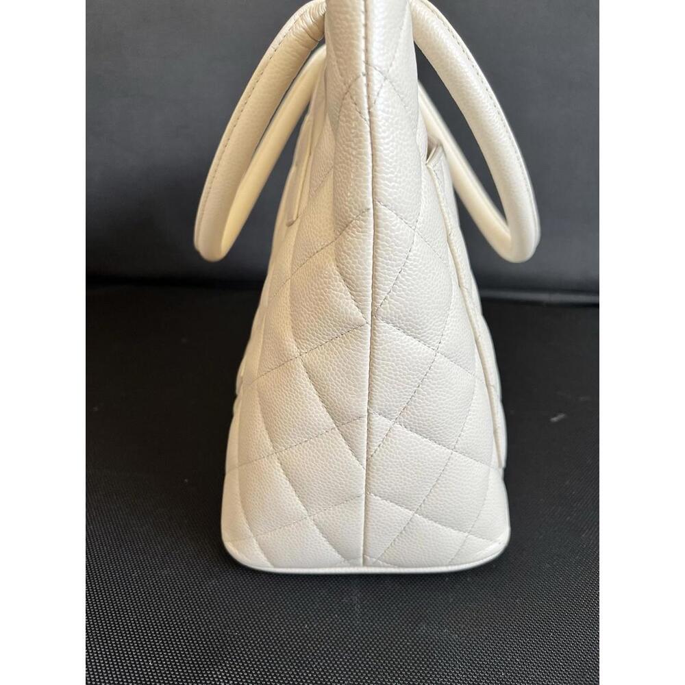 CHANEL Medallion Shoulder Bag White Leather