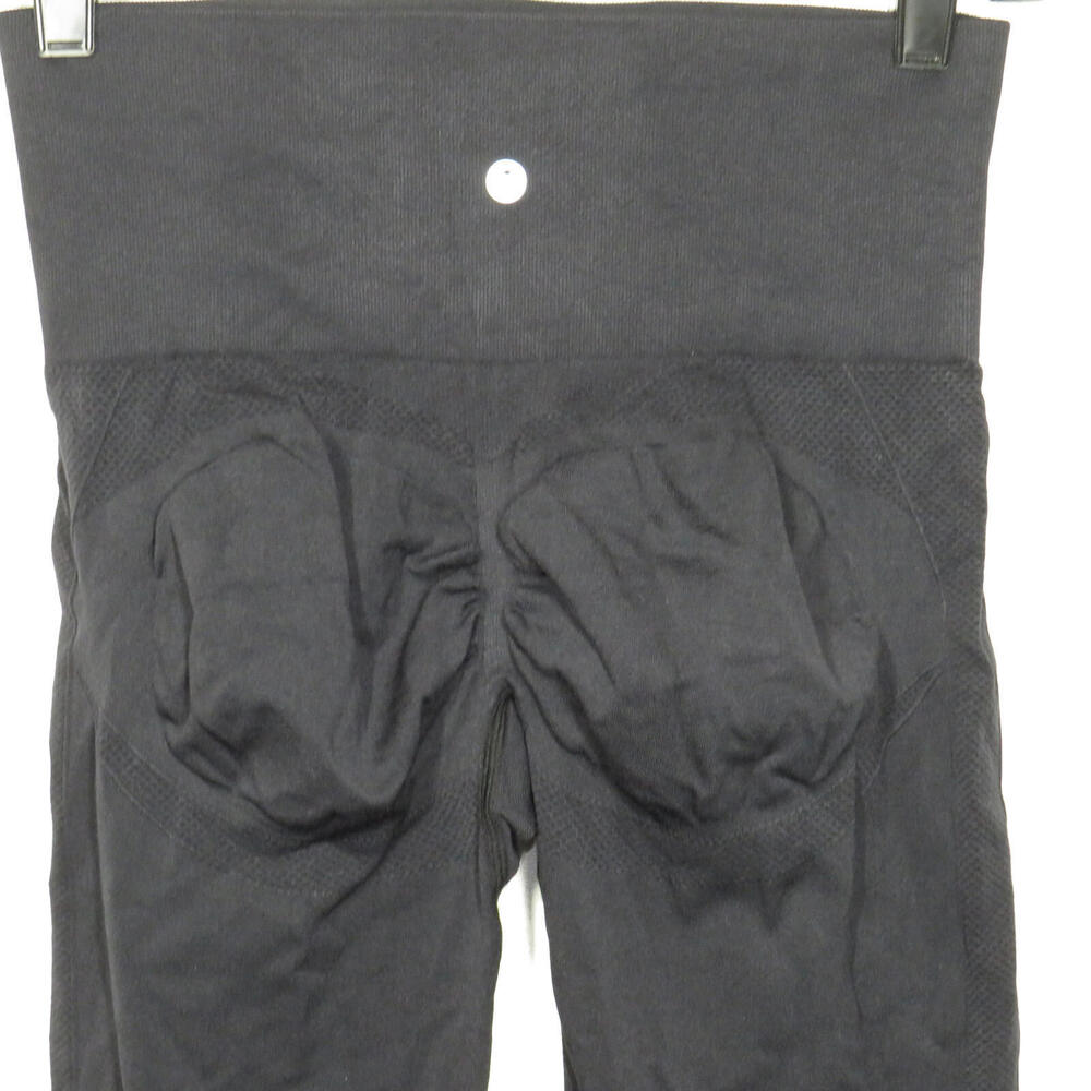 Halara Seamless Flow High Waist Tummy Control Scrunch Butt Lifting Leggings Sz M