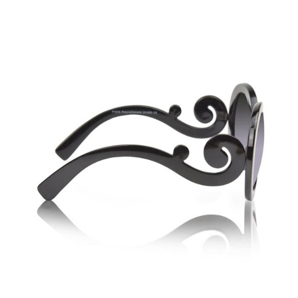 Retro Ladies Butterfly Round Sunglasses Trendy Fashion Bright Black Frame