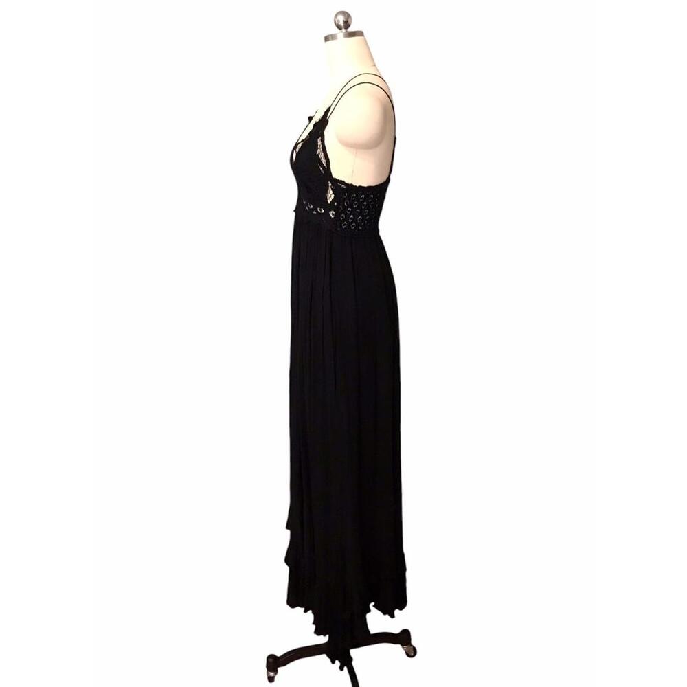 Free People Elegant Black Maxi Dress with Lace Details